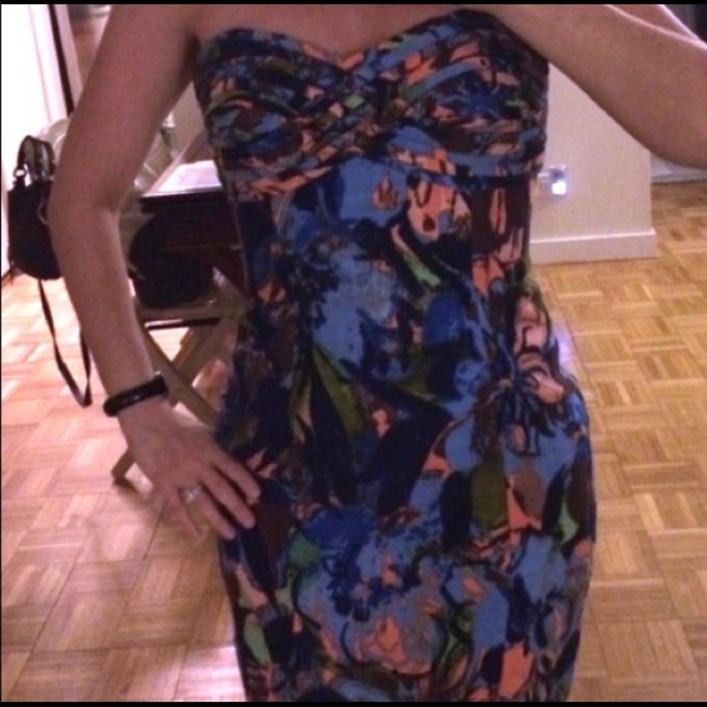 HP Floral strapless form fitting Tracy Reese dress
